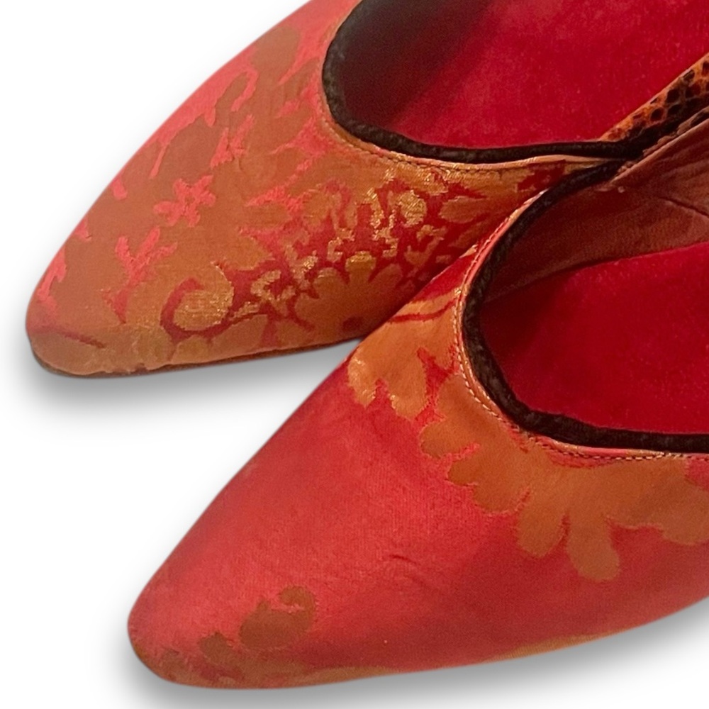 MERE Handcrafted Brocade Contrast Texture Snakeskin Pointed Toe Wood Heel Flats - Picture 8 of 16